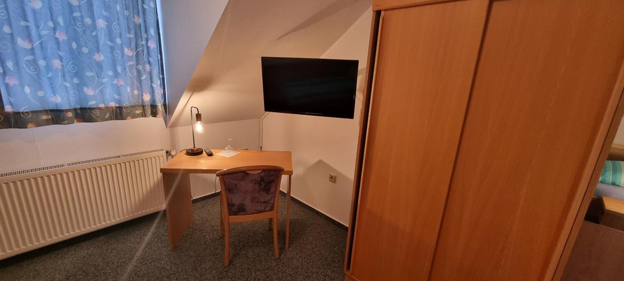 Hotel Alt Oesselse Sarstedt Habitación foto