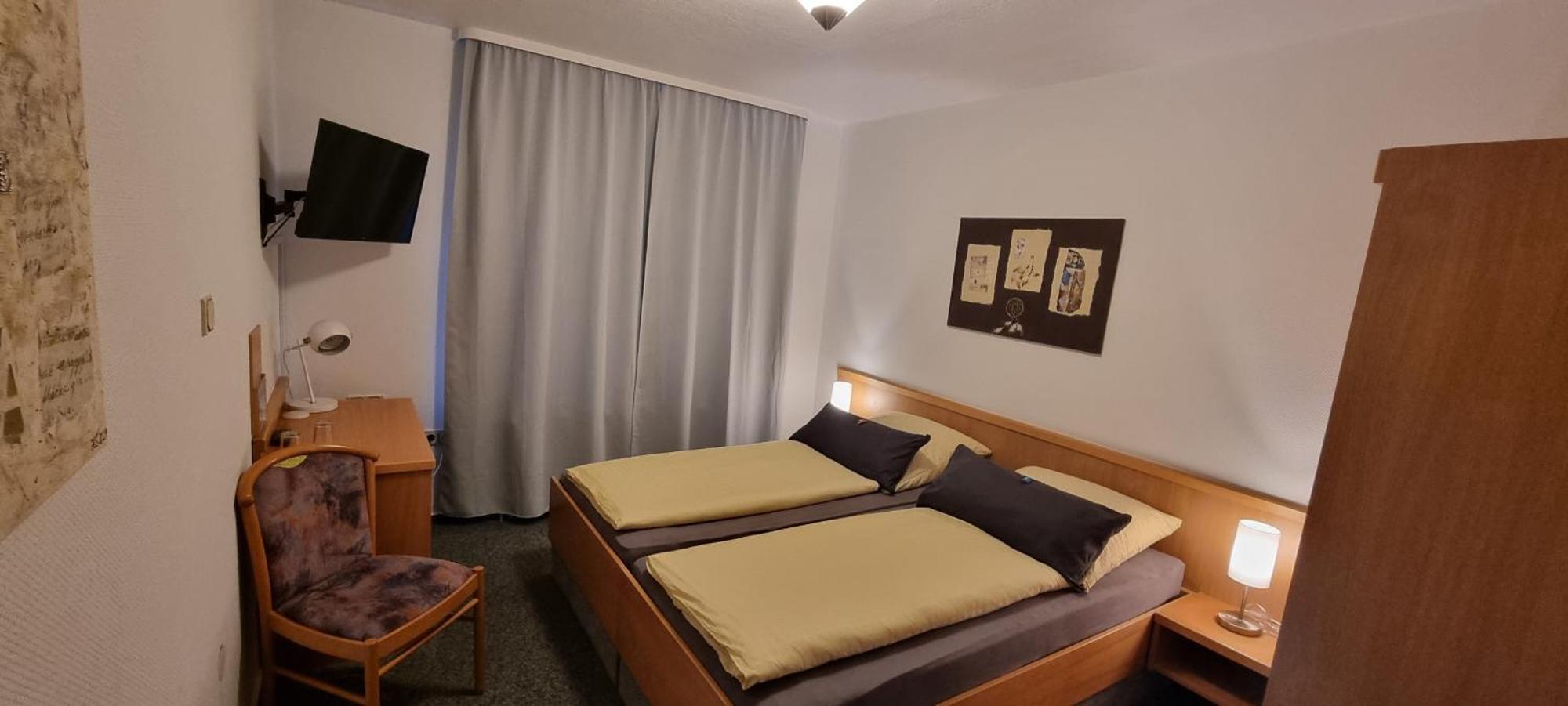 Hotel Alt Oesselse Sarstedt Habitación foto